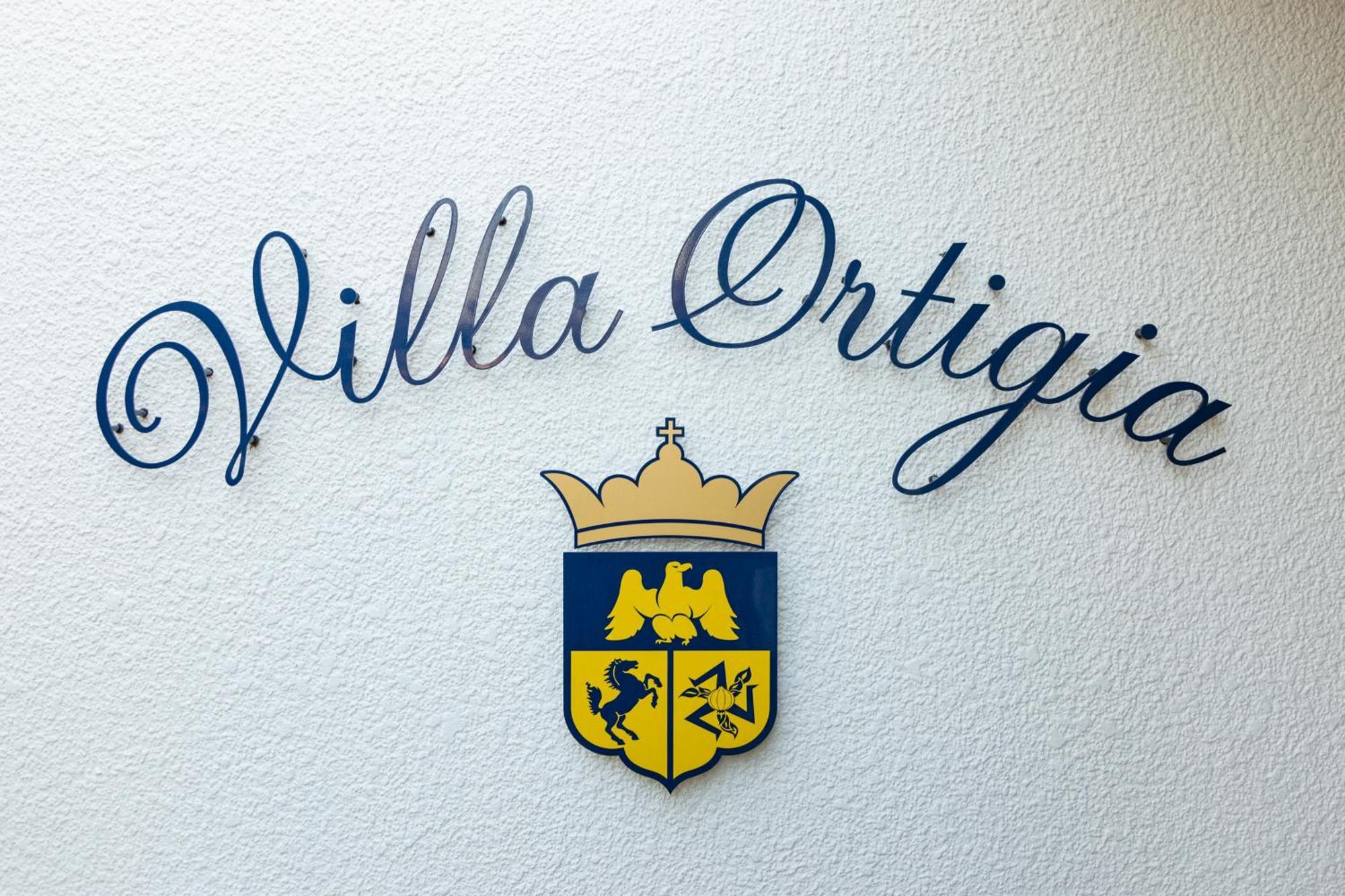 Villa Ortigia Minamiawaji Екстериор снимка